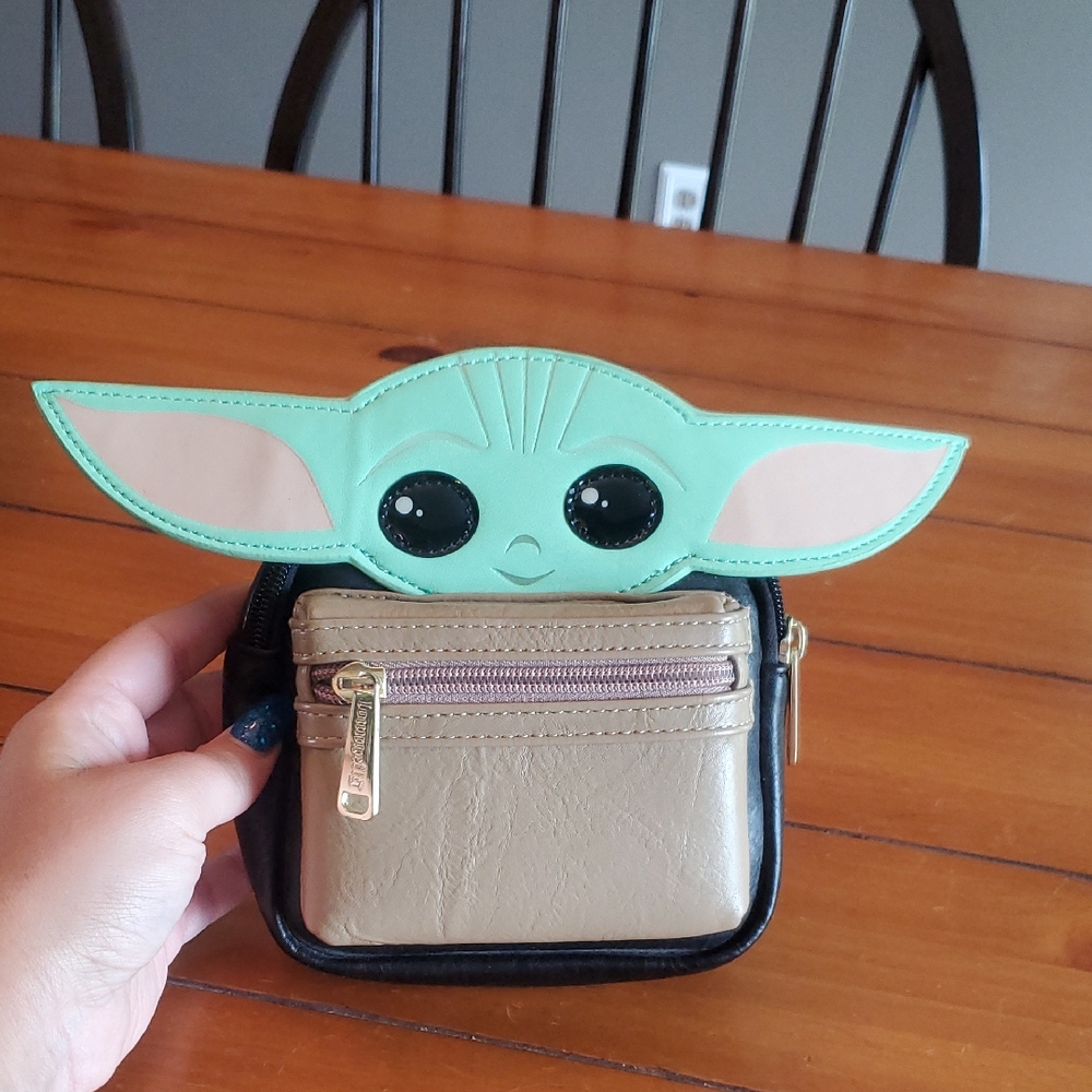 Loungefly Baby Yoda Star Wars Wristlet